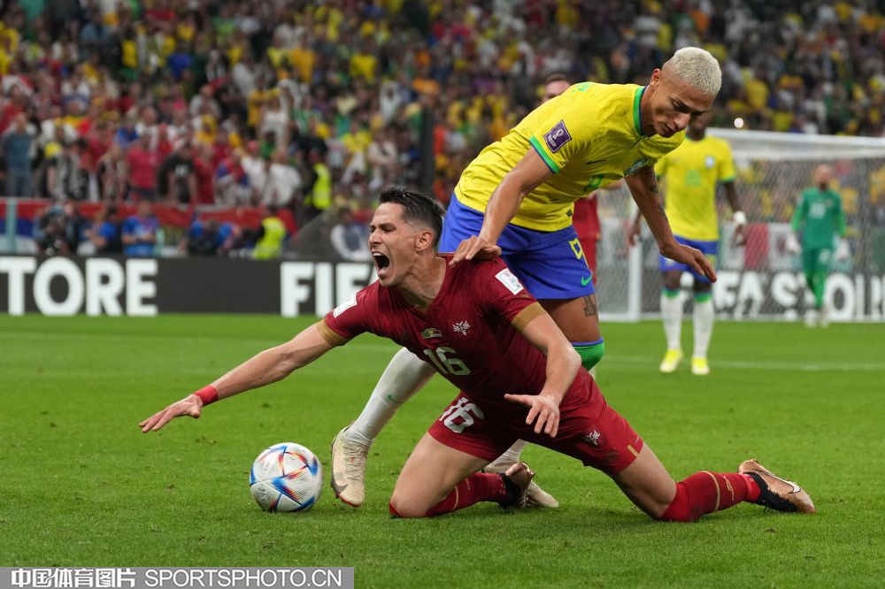 尤其在未来 尤其在未来